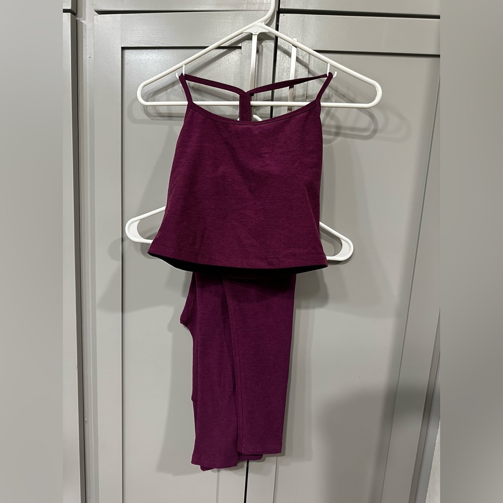 Beyond Yoga Caught in the Midi Leggings crop top bra set Small